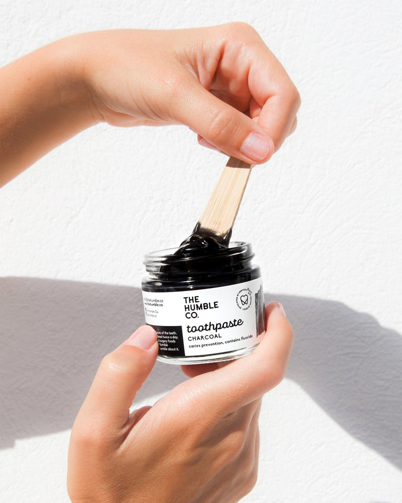 Toothpaste in glass jar – charcoal - The Humble Co.